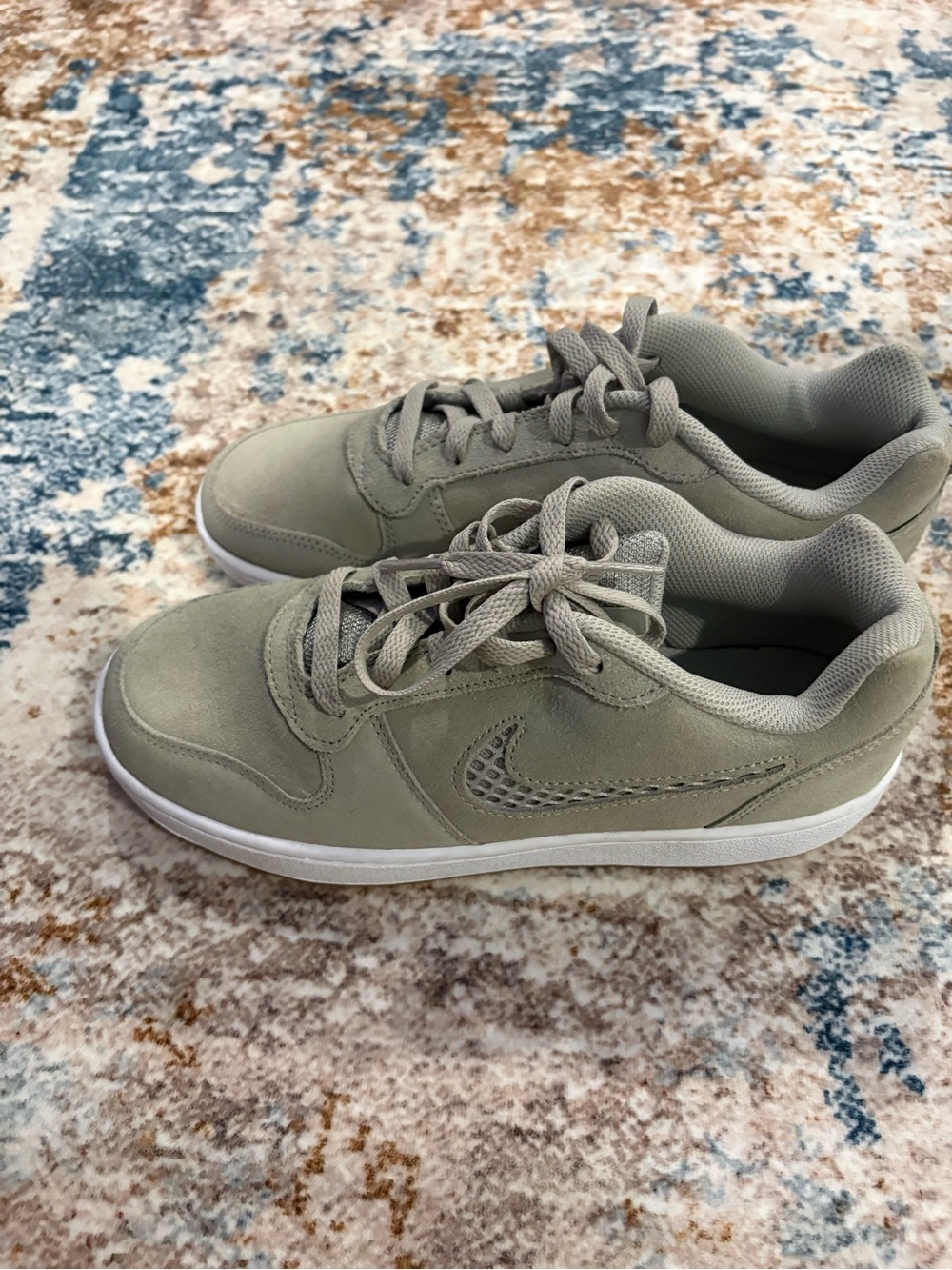 Nike Women's Sage Green Low-Top Sneakers